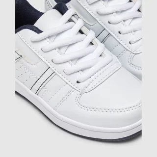 Children's sports with reinforcement and laces